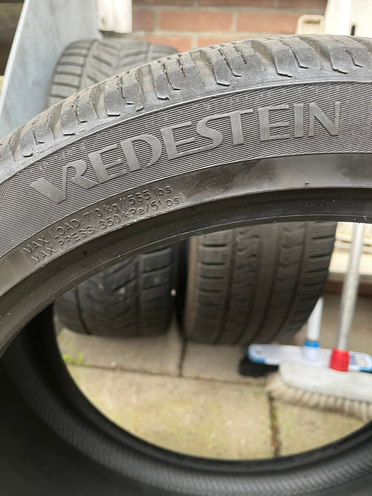Vredestein winter banden, Ophalen, Zo goed als nieuw