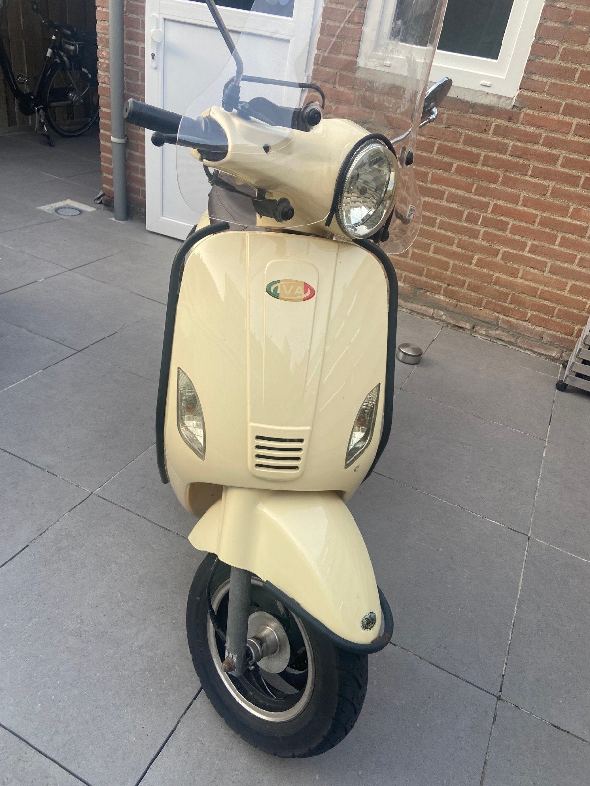 IVA Lux 50 Scooter - Stijlvol en Betrouwbaar, Fietsen en Brommers, Snorfietsen en Snorscooters, Ophalen of Verzenden, Gebruikt