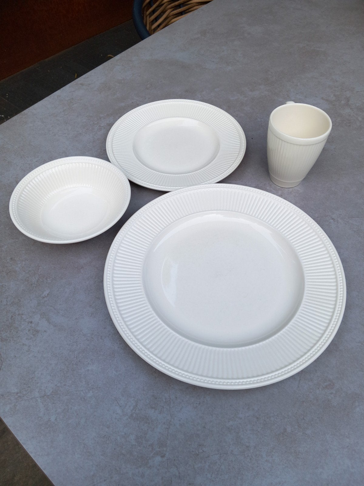 wedgwood servies, Ophalen, Zo goed als nieuw, Modern, Compleet servies