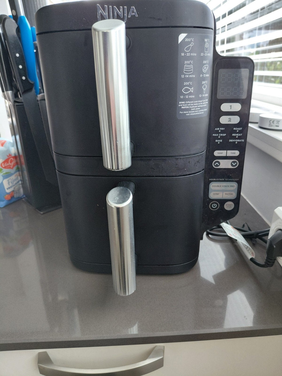 Ninja Foodi Dual Zone Airfryer AF300EU -  gebruikt, Witgoed en Apparatuur, Ophalen, Gebruikt, Airfryer