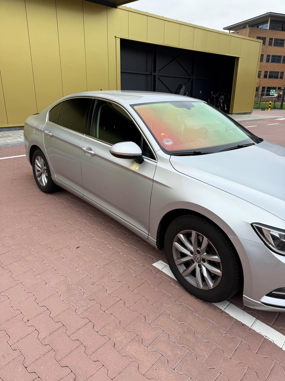 Volkswagen Passat 1.4 TSI 92KW BMT 2015 Grijs, Auto's, Volkswagen, Voorwielaandrijving, 4 cilinders, 1395 cc, Handgeschakeld