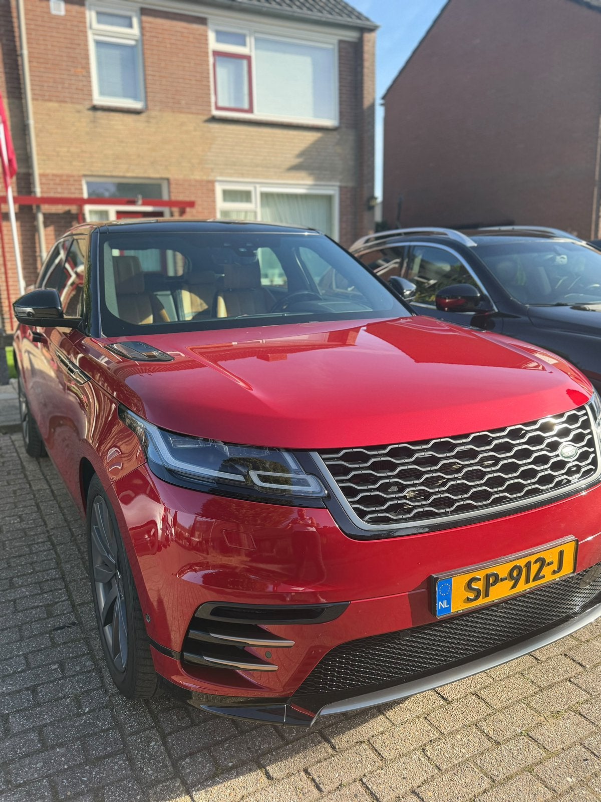 Land Rover Range Rover Velar 3.0 V6 380pk AWD AUT 2018 Rood, Auto's, Automaat, 2995 cc, Bruin, Particulier
