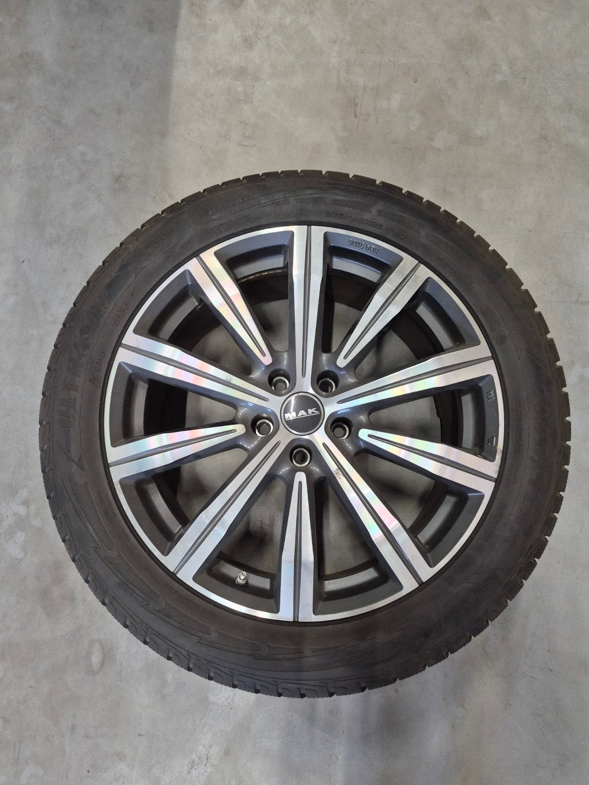 Goodyear Ultra Grip M+S Gen-1 275/45R20 110V met profiel, Auto-onderdelen, Ophalen