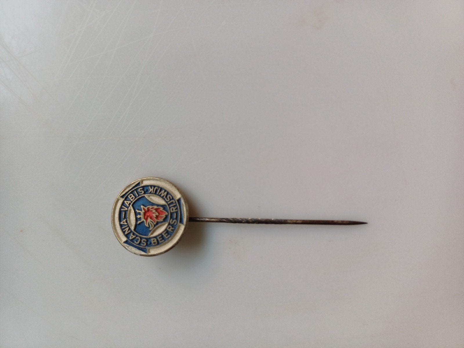 Vintage Scania-Vabis Beers-Rijswijk speldje jaren '60, Verzamelen, Ophalen of Verzenden, Gebruikt, Overige typen
