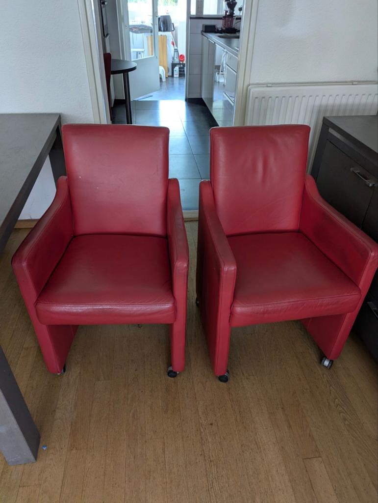 Set van 4 rode leren eetkamerstoelen met wieltjes, Gebruikt, Leer, Ophalen of Verzenden, Vier