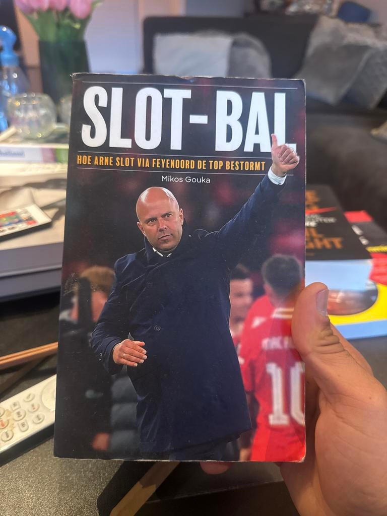 Slot-Bal: Hoe Arne Slot via Feyenoord de top bestormt, Ophalen of Verzenden, Gelezen, Balsport