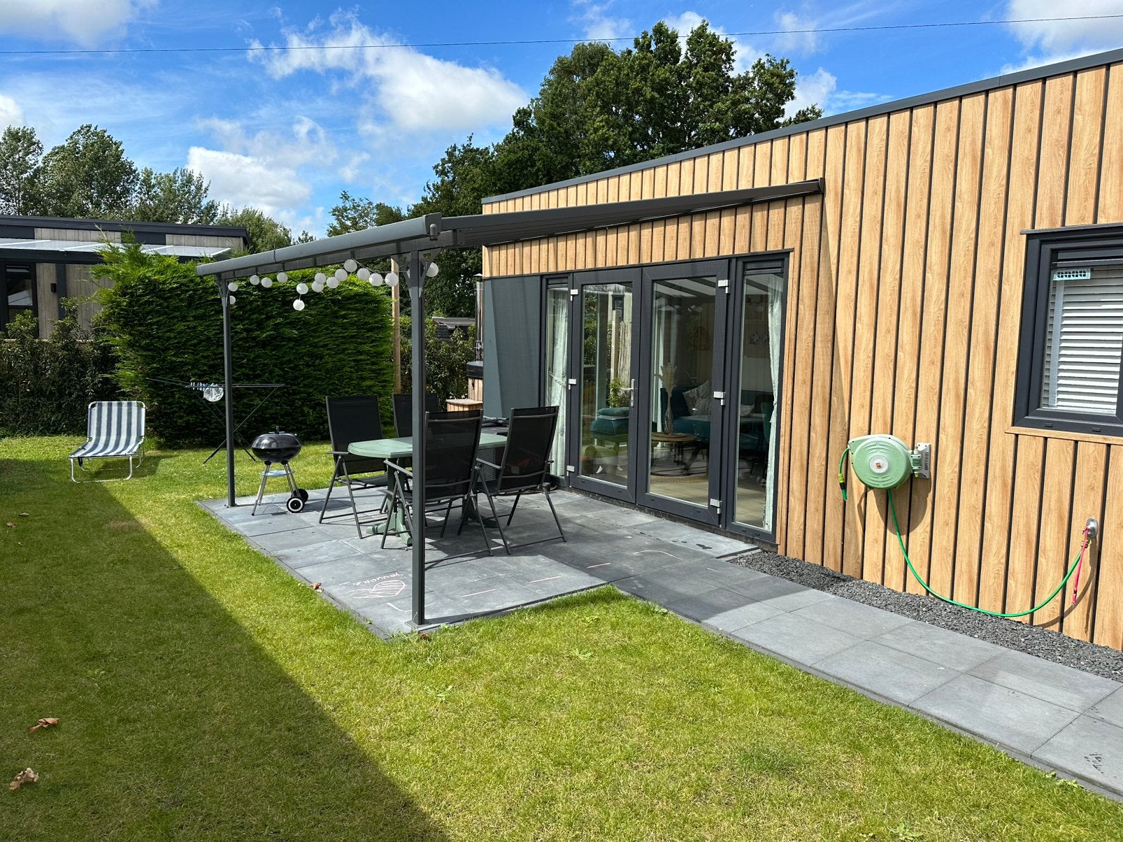 Wellness chalet met hottub in Ibiza stijl te Zeeland, 2 slaapkamers, Zeeland, Recreatiepark, Chalet, Bungalow of Caravan