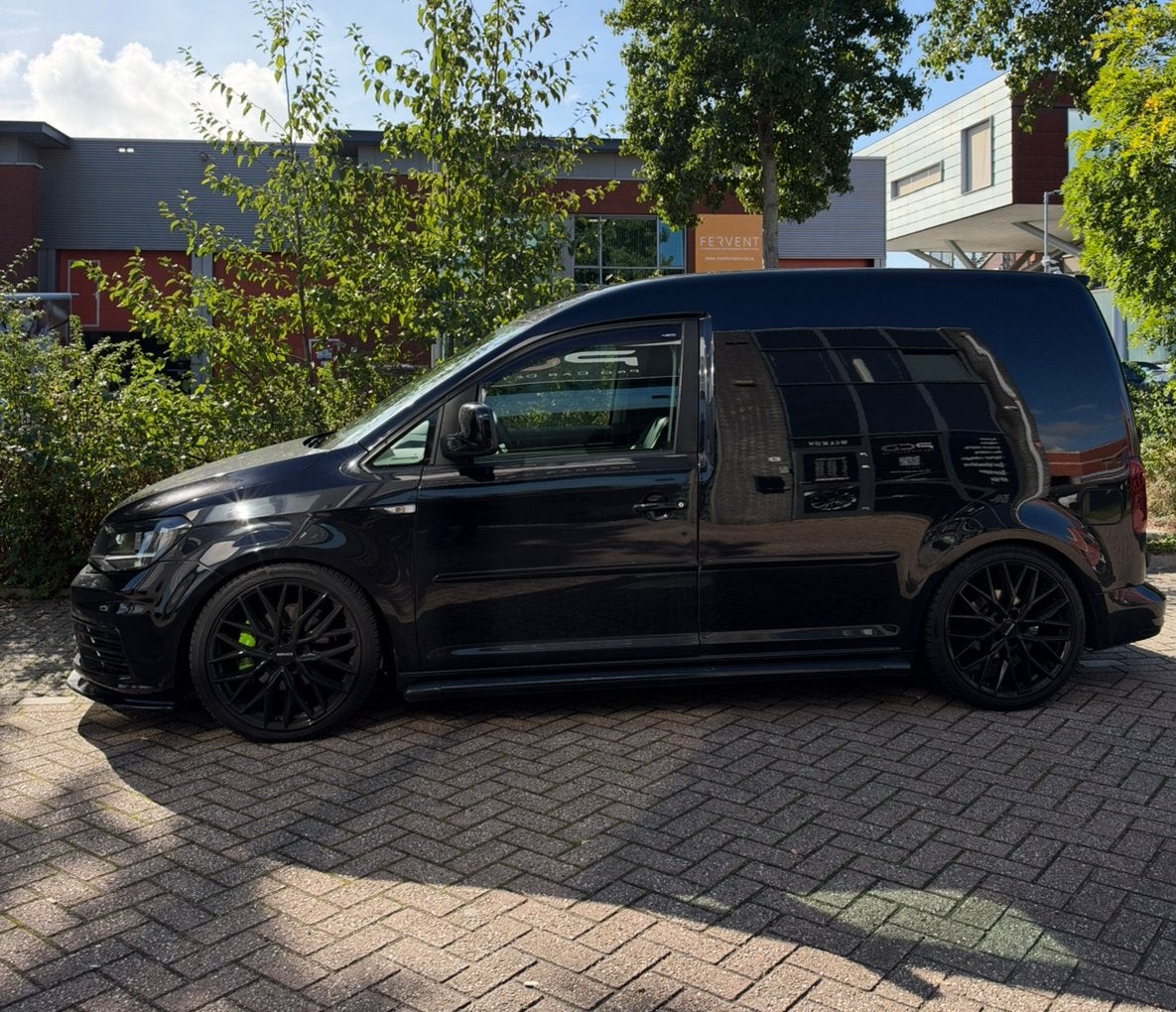 Vw Caddy 2.0 TDI bwj 2020 BTW auto 180Pk euro6, Volkswagen, Zwart, Leder, Xenon verlichting