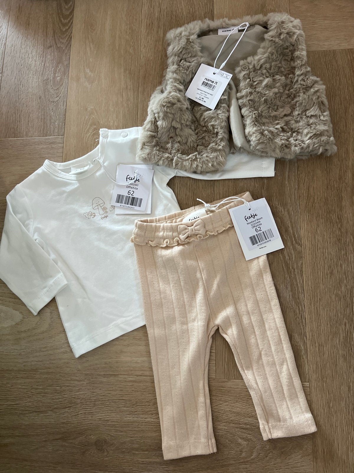 Ongebruikt Feetje setje kleding meisje maat 62, Ophalen of Verzenden, Nieuw, Meisje, Setje
