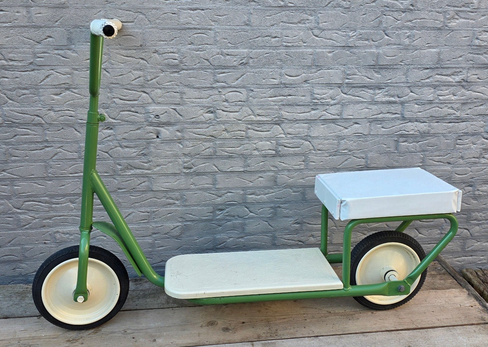 Vintage Groene Step / Loopvoertuig met Zitje, Ophalen, Gebruikt, Loopfiets