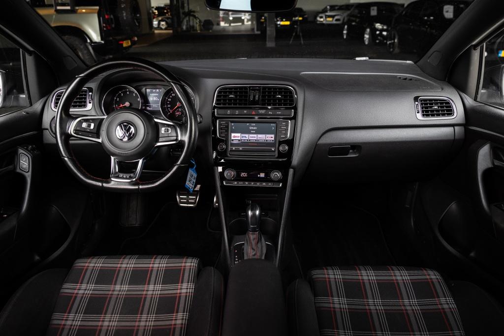Volkswagen Polo 1.8 TSI GTI | Pano | Navi | Led | (bj 2017), 12 maanden, Stof, Gebruikt, Wit
