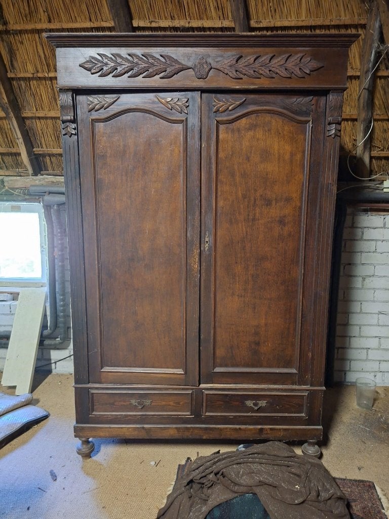 Grote antieke kast, Antiek en Kunst, Antiek | Meubels | Kasten, Ophalen