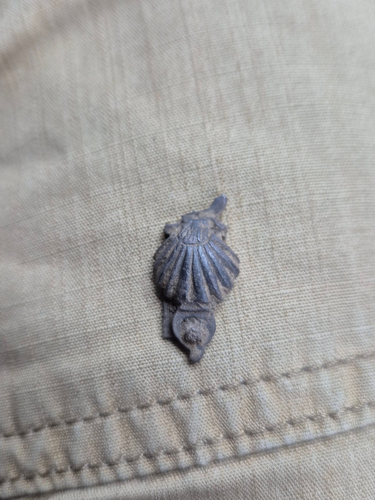 Antieke Jacobs schelp riemtong messing bodemvondst Zeeland, Ophalen of Verzenden