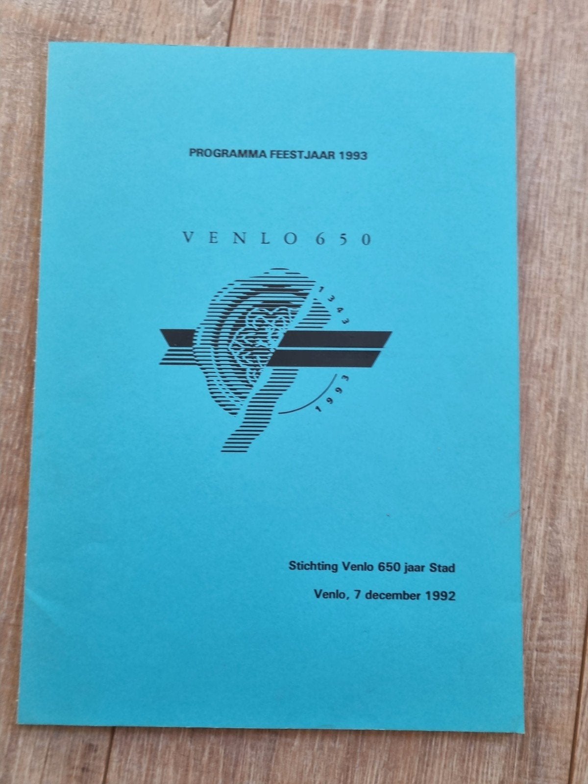 Boek Venlo : programma 650 Jaar Stad 1993, Ophalen of Verzenden, 20e eeuw of later, Gelezen, Stichting Venlo 650 jaar Stad