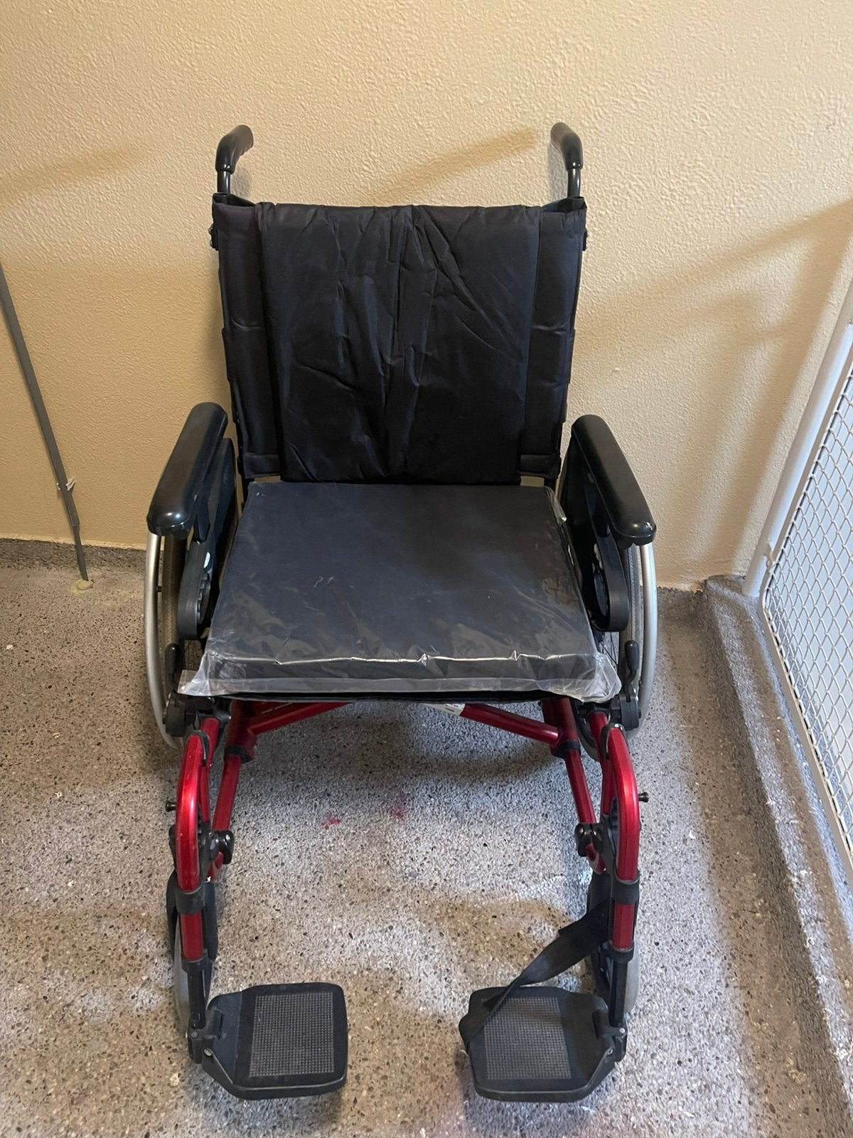 Rolstoel xl, Diversen, Ophalen of Verzenden, Inklapbaar, Zo goed als nieuw, Duwrolstoel