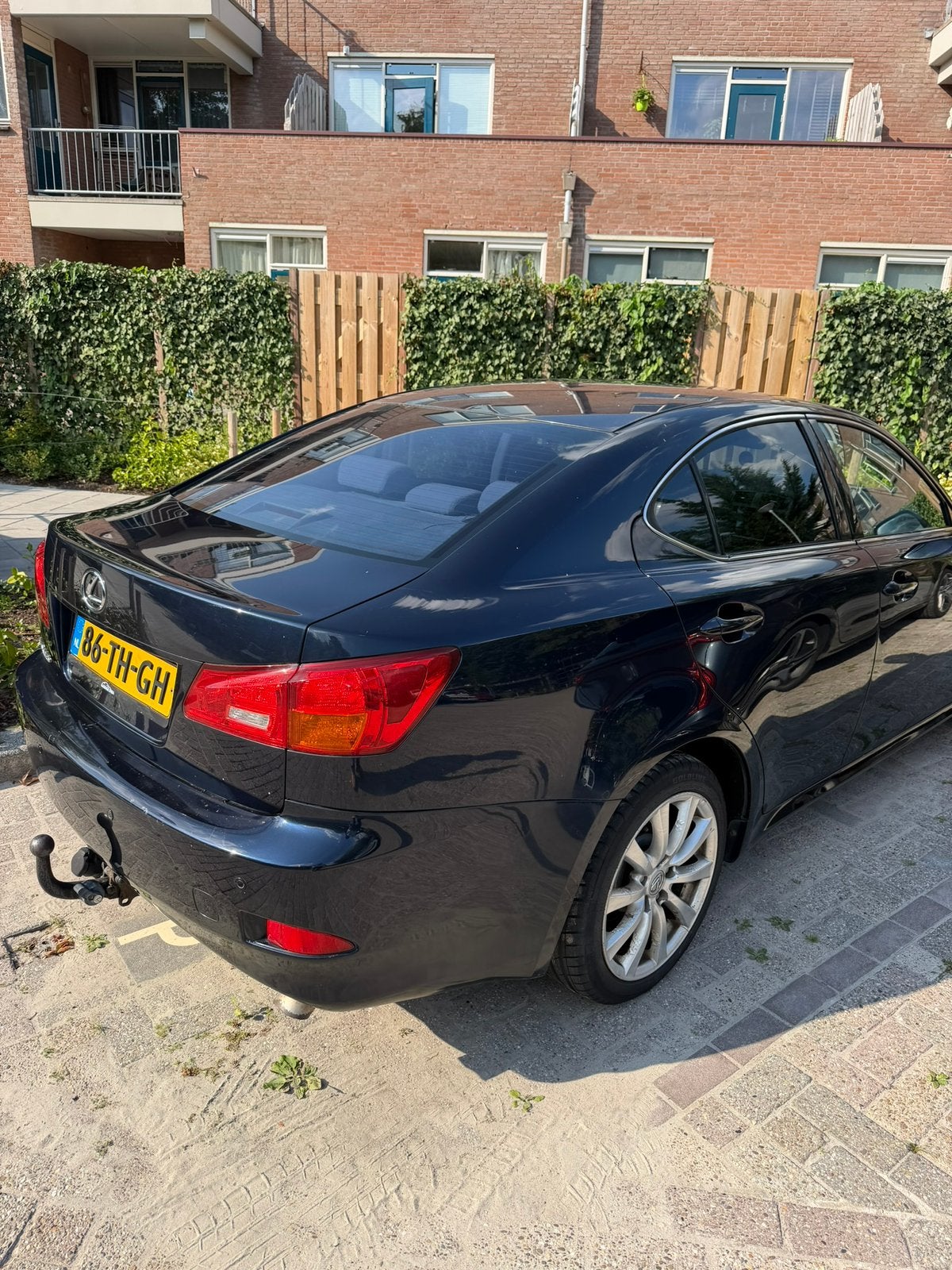 Lexus IS 220D 2.2 D 2006 Blauw, Auto's, Achterwielaandrijving, 4 cilinders, Blauw, Origineel Nederlands