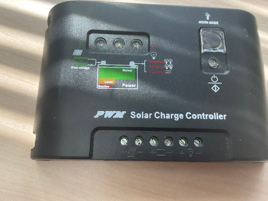 PWM solar Charge controller, Ophalen, Zo goed als nieuw, Motor en Techniek