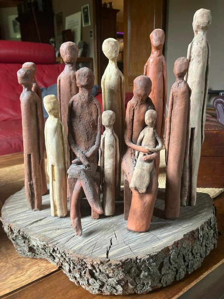 Unieke handgemaakte sculptuur van familiefiguren, Ophalen