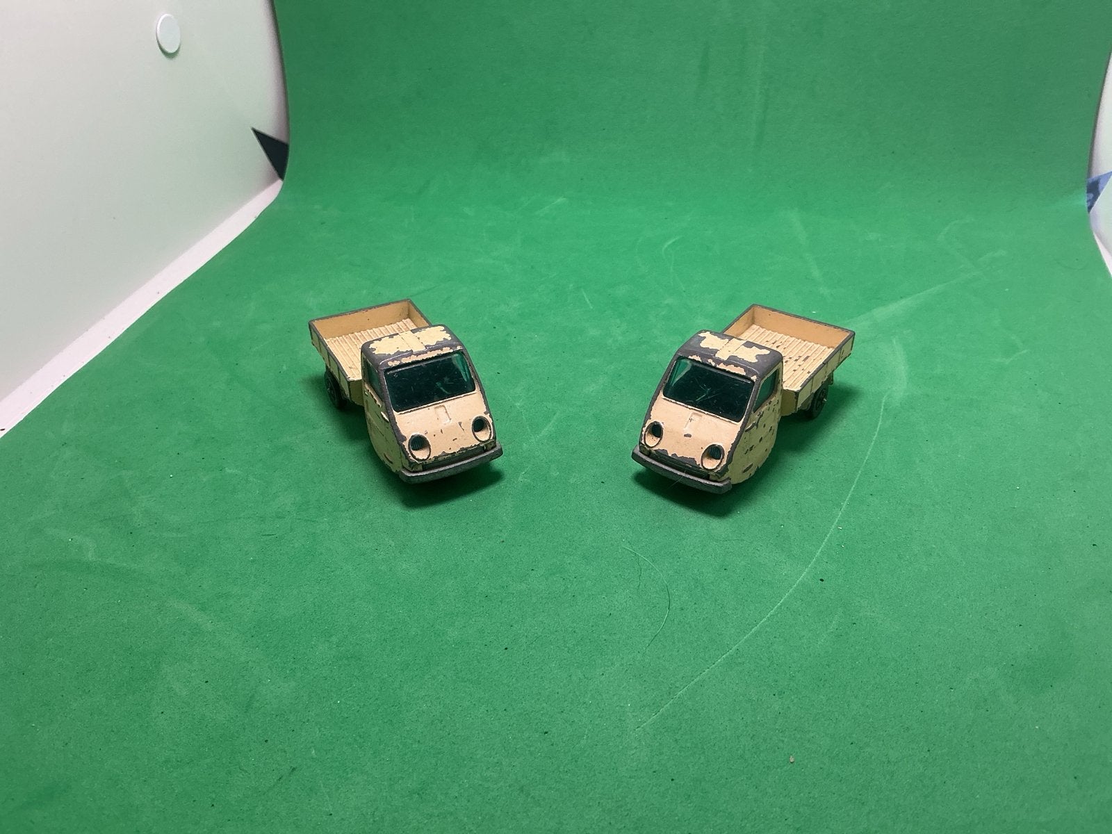 Corgi Juniors Reliant TW9 - Set van 2, Ophalen of Verzenden, Gebruikt, Auto, Corgi
