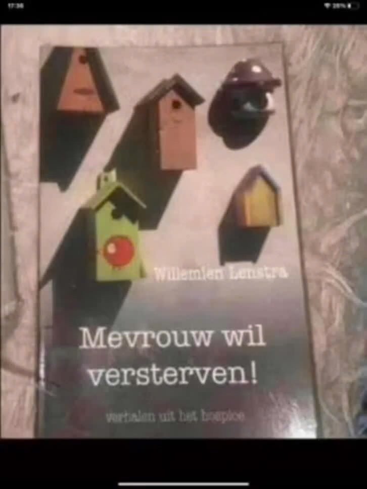 Mevrouw wil versterven! - Willemiek Lenstra, Boeken, Gelezen, Ophalen of Verzenden, Willemiek Lenstra, Nederland