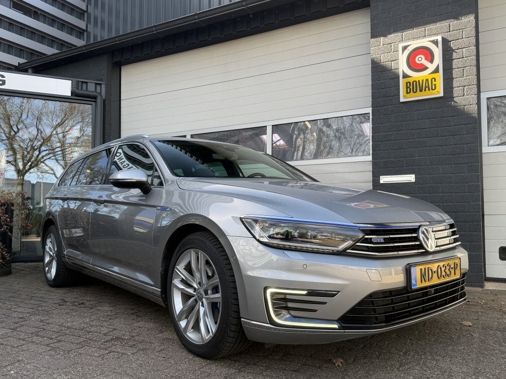 Volkswagen Passat Variant 1.4 TSI GTE Highline (bj 2016), Gebruikt, Euro 6, 4 cilinders, 157 pk