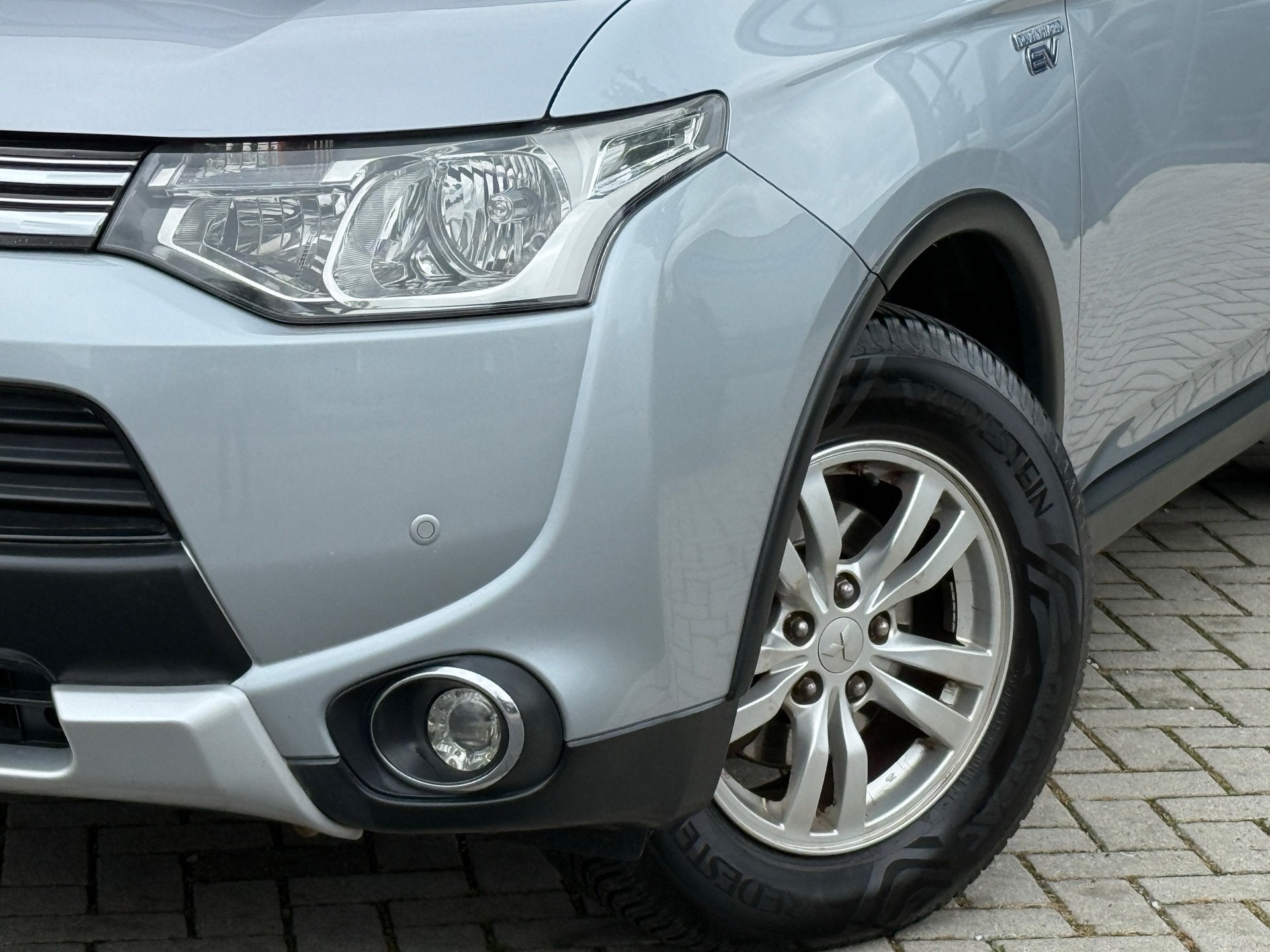 Mitsubishi Outlander 2.0 PHEV Business Edition X-Line / NAP, 4 cilinders, Automatische klimaatregeling, Vierwielaandrijving, Hybride Elektrisch/Benzine