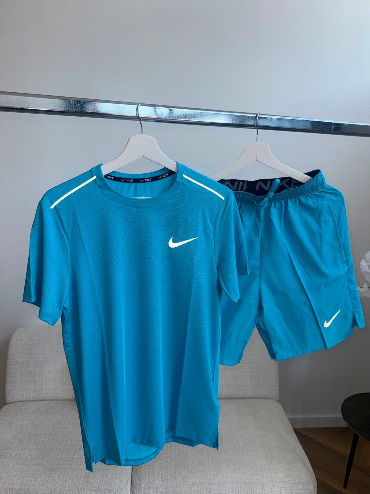 Nike Zomer Set Maat XS, S - Korte Broek & T-shirt Athlete, Kleding | Heren, Fitness, Blauw, Nieuw, Ophalen of Verzenden