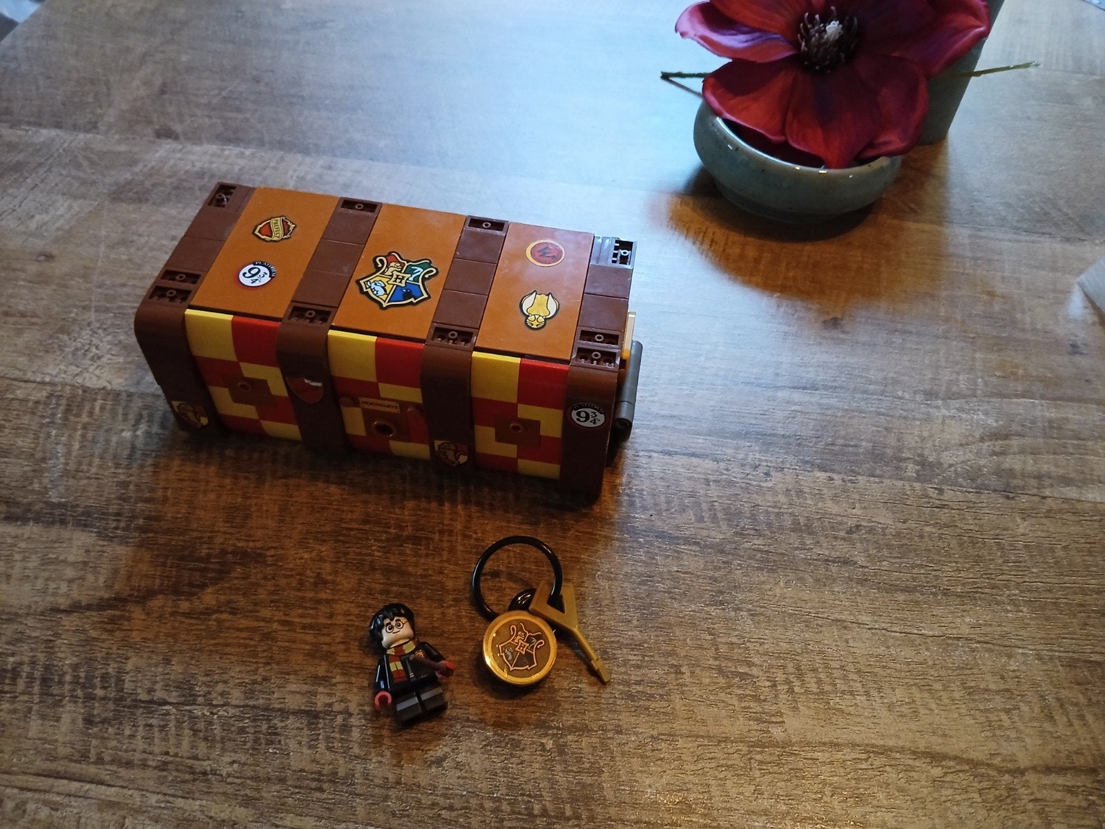 LEGO Harry Potter Zweinstein Koffer 76399, Kinderen en Baby's, Ophalen, Zo goed als nieuw