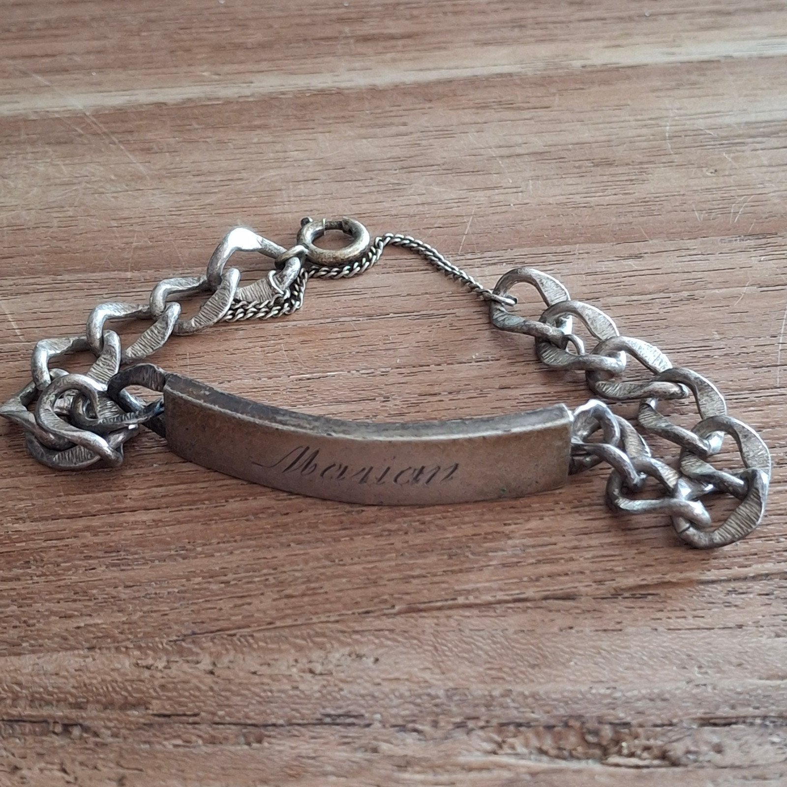 Zilveren armband met inscriptie - 825 2e gehalte, Ophalen of Verzenden, Gebruikt, Zilver, Zilver