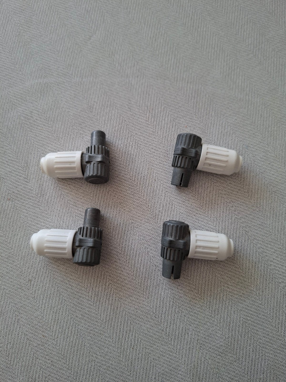 Hirschmann coax stekket male/female, Ophalen of Verzenden, Zo goed als nieuw, Coaxiale kabel