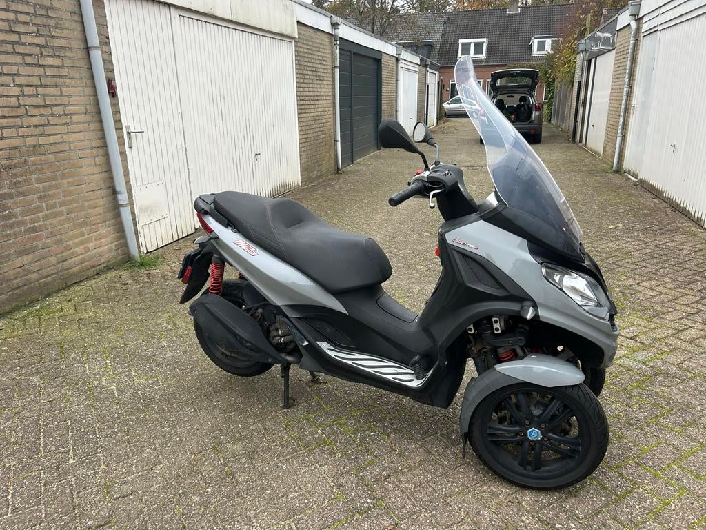 Piaggio Mp3/300 uit 2019 met nieuwe motorblok, Ophalen, Gebruikt, Overige typen, Piaggio