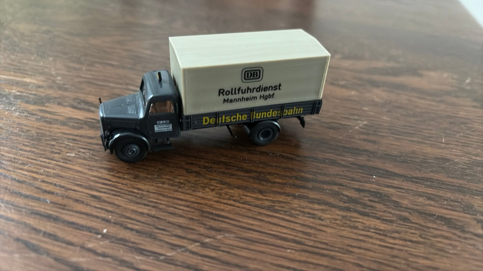 BREKINA 4213 MAGIRUS KOFFER DN. ROLLFUHRDIENT. HO 1:87, Ophalen of Verzenden, Zo goed als nieuw