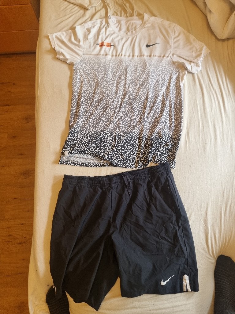 9 Shirts Polos Broekjes Tenus Maat L - Nike Adidas Slazenger, Adidas, Ophalen of Verzenden, Zo goed als nieuw, Kleding