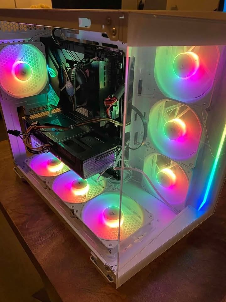 RGB Gaming PC | RTX 5060 | i5 9600K | 16GB RAM, Computers en Software, Desktop Pc's, Zo goed als nieuw, 3 tot 4 Ghz, HDD, SSD
