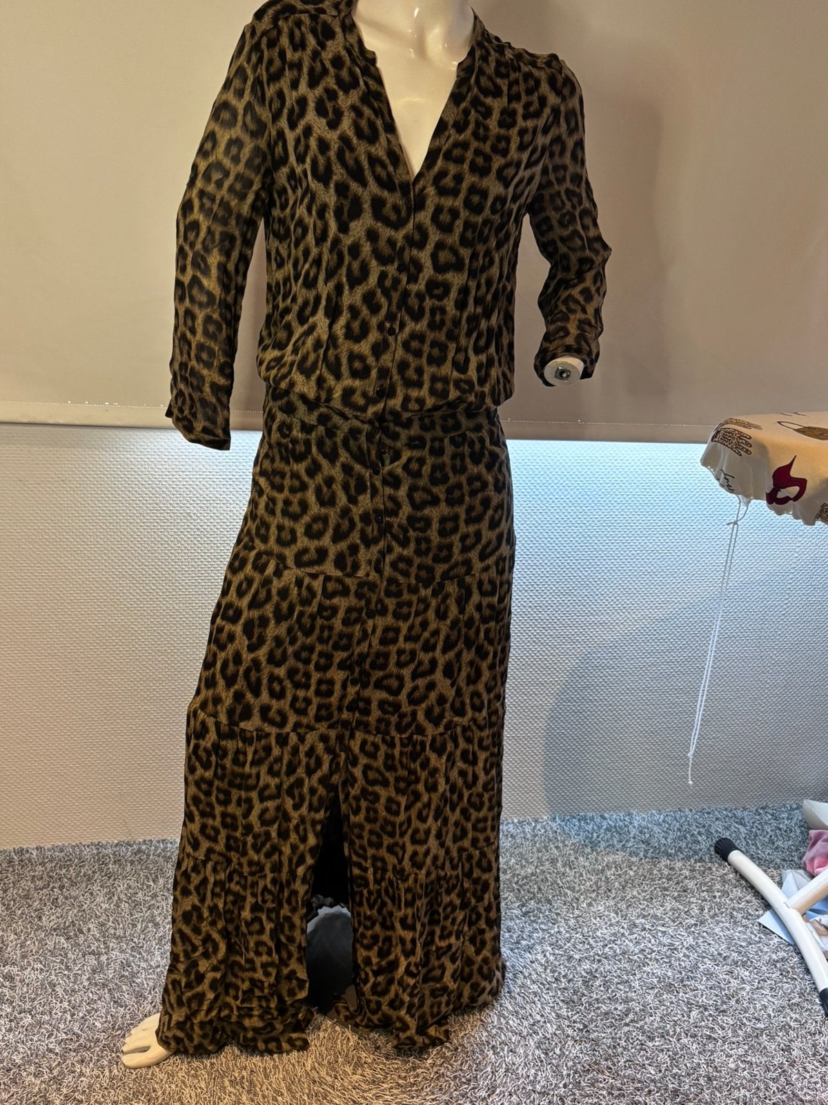 Ba&sh jurkje met Leopard print maat s, Kleding | Dames, Jurken, Bruin, ., Ophalen of Verzenden, Zo goed als nieuw