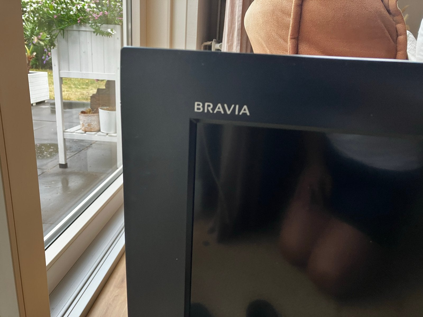 Gratis Sony Bravia TV met afstandsbediening, Audio, Tv en Foto, Televisies, Ophalen, Gebruikt, 50 Hz, Sony
