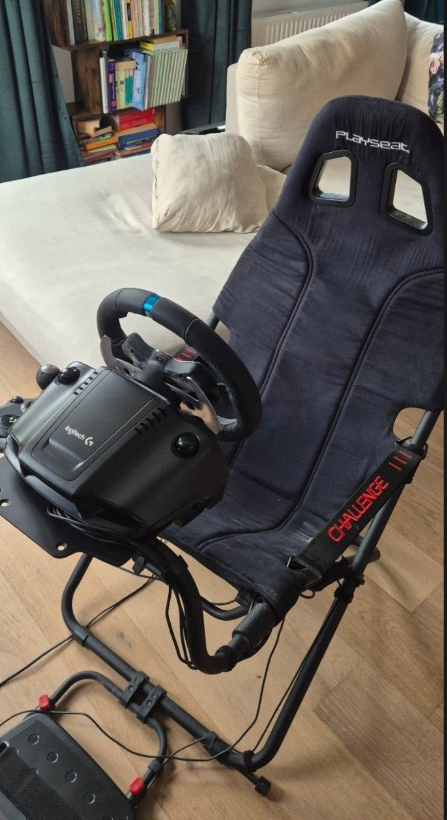 Foto 5 van Playseat Challenge met Logitech G29 racestuur en pedalen