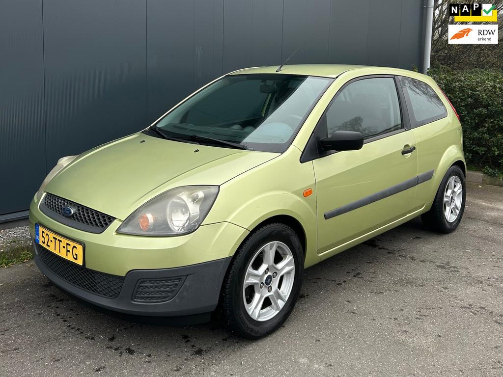 Ford Fiesta 1.3-8V Champion, Auto's, Ford, 1299 cc, 4 cilinders, Startonderbreker, Origineel Nederlands
