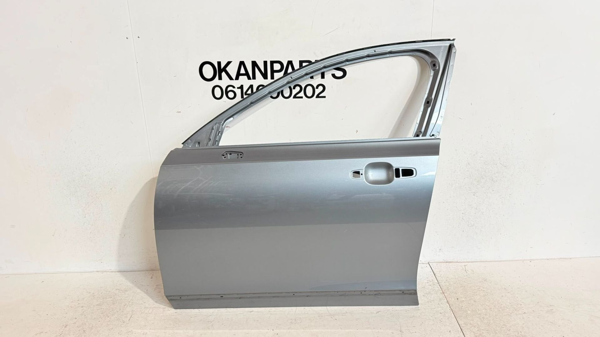 Volvo V90 II S90 II linker voordeur portier links, Gebruikt, Gunnar Engellaus vag 8
405 31  Gothenburg, SE, Deur, Info@volvocars.com