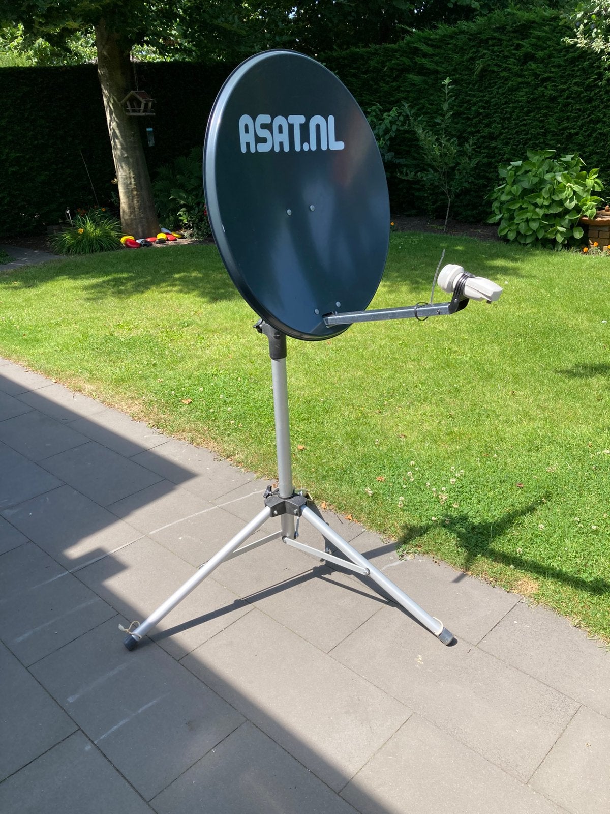 Satelliet schotel camping compleet, Audio, Tv en Foto, Schotelantennes, Ophalen, Gebruikt, (Schotel)antenne-accessoires, Overige merken