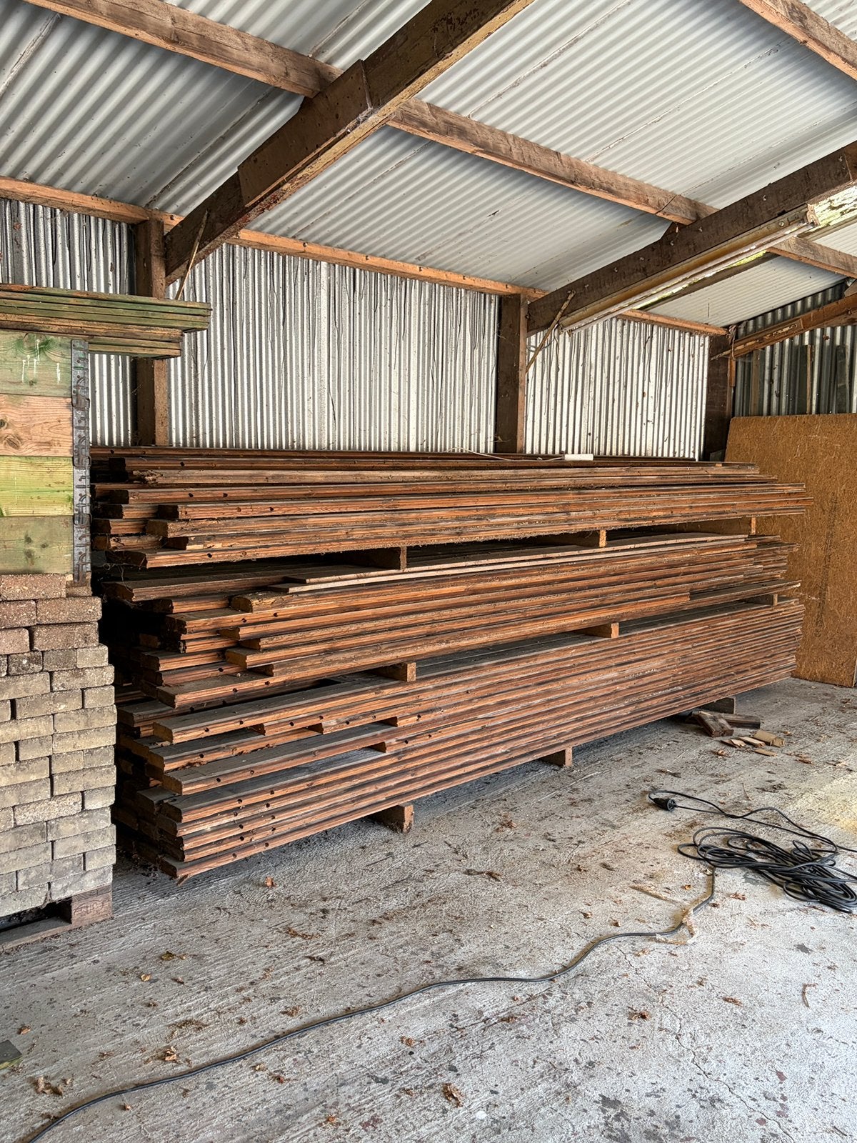 Massieve, dikke houten planken. Ca. 108m2. Afm: 4,80x13x4,5, Ophalen, Zo goed als nieuw, 250 cm of meer, Planken