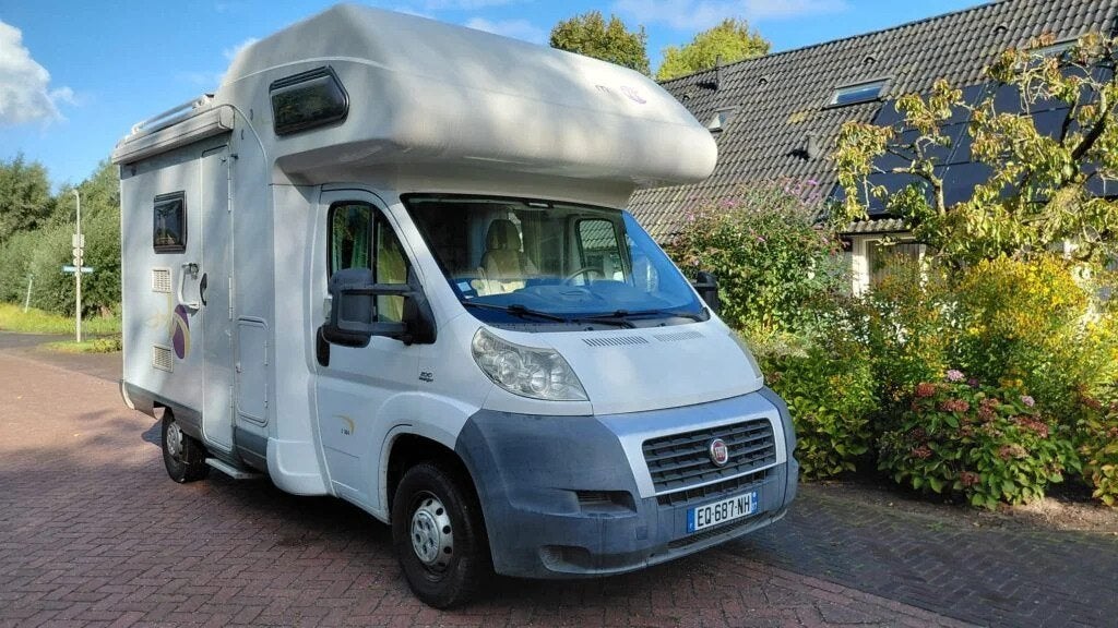 Pilote Mooveo C 564 - Airco - Stapelbed - 66.000 km - KOOPJE, Caravans en Kamperen, Alkoof, Fiat, Pilote, Treinzit
