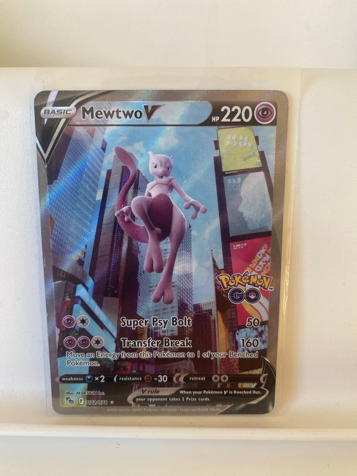 Mewtwo V Pokémon GO Full Art (072/078) Pokémon Kaart, Ophalen of Verzenden, Zo goed als nieuw, Losse kaart, Foil