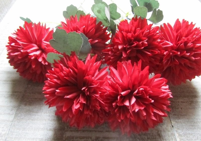 POMPOM KUNST CHRYSANT - ROOD - KOOPJE
