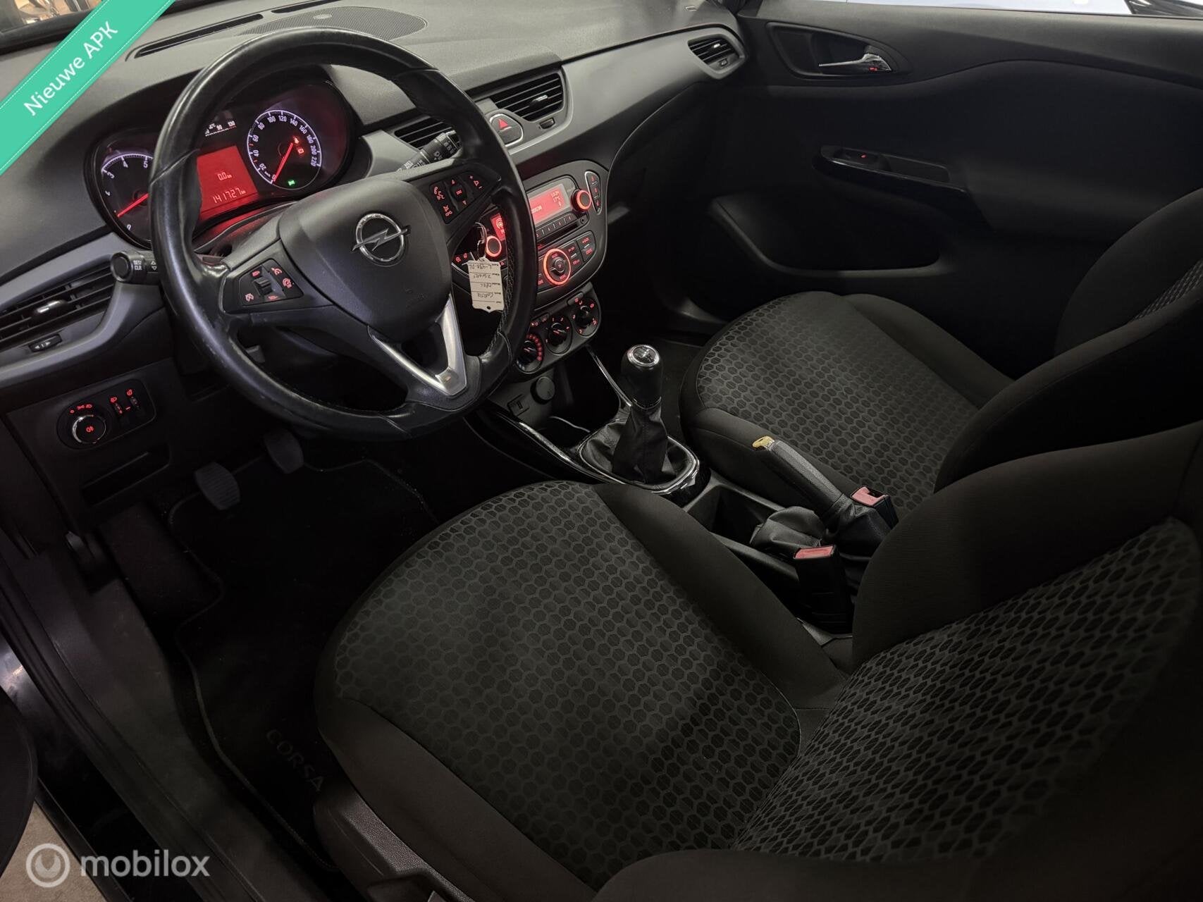 Foto 3 van Opel Corsa 1.2 Selection|Airco|Cruise|Stoel vw|Getint glas|
