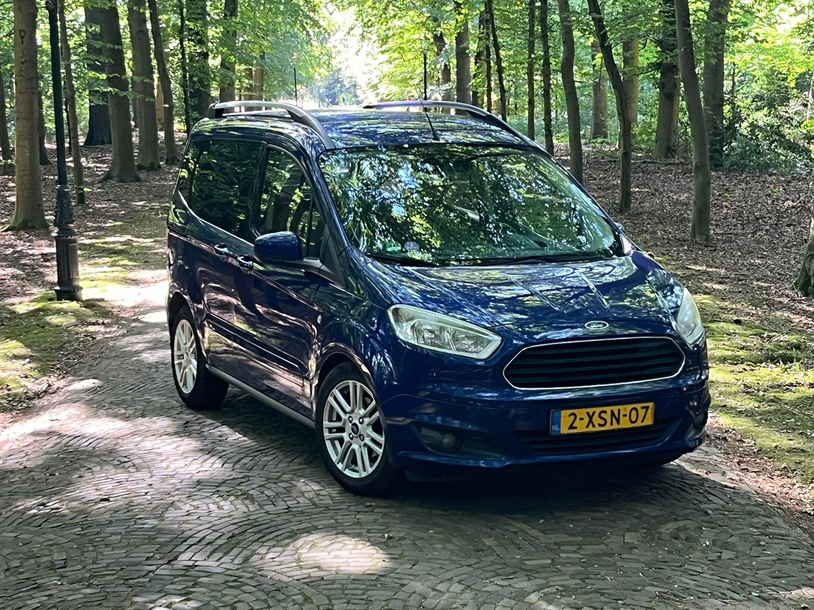 Ford Tourneo Courier 1.0 Ecoboost Titanium, Auto's, Ford, Particulier, Tourneo Courier, ABS, Achteruitrijcamera, Airbags, Airconditioning