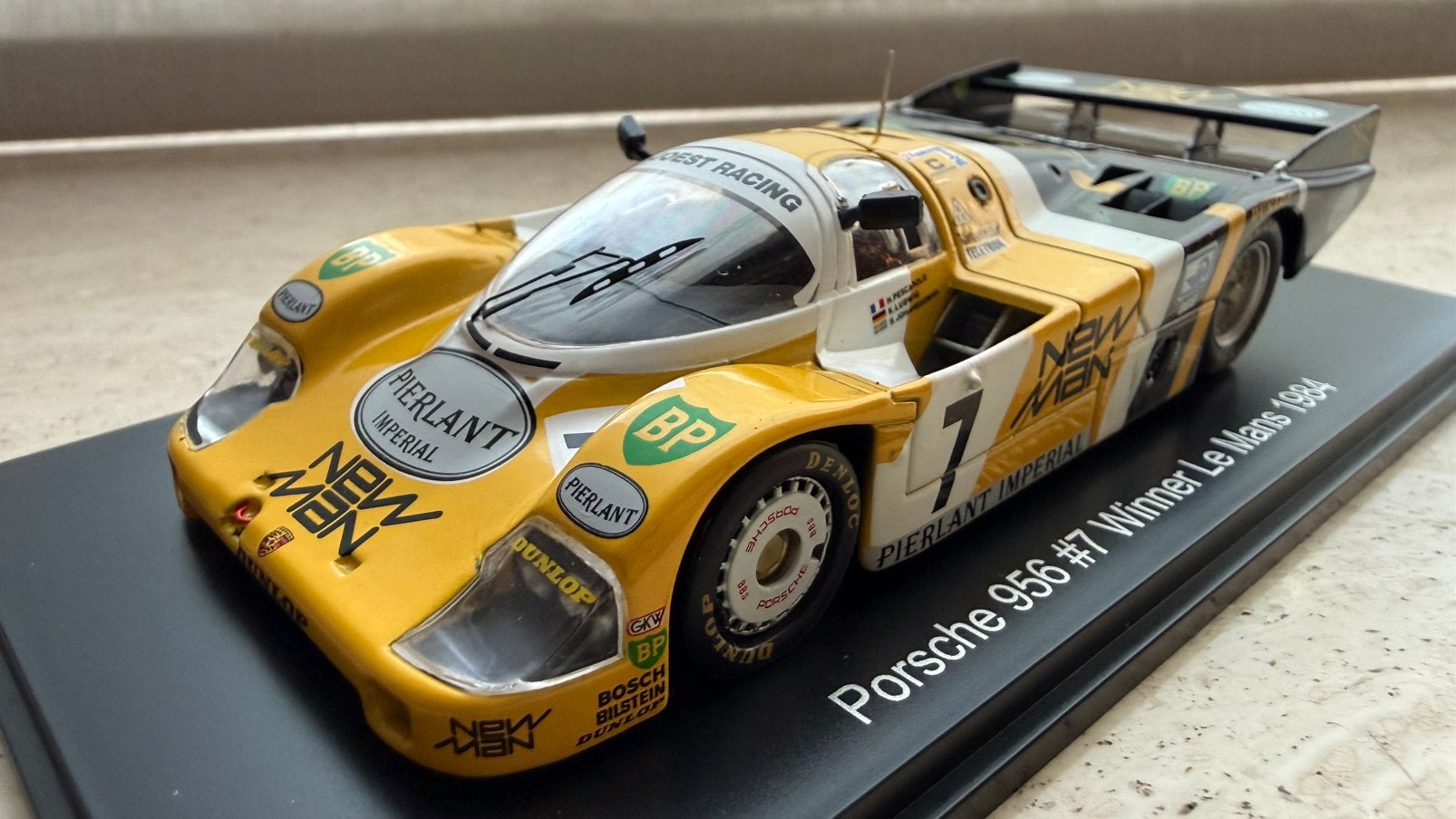Porsche 956, Hobby en Vrije tijd, Modelauto's | 1:43, Ophalen of Verzenden, Zo goed als nieuw, Auto, Overige merken