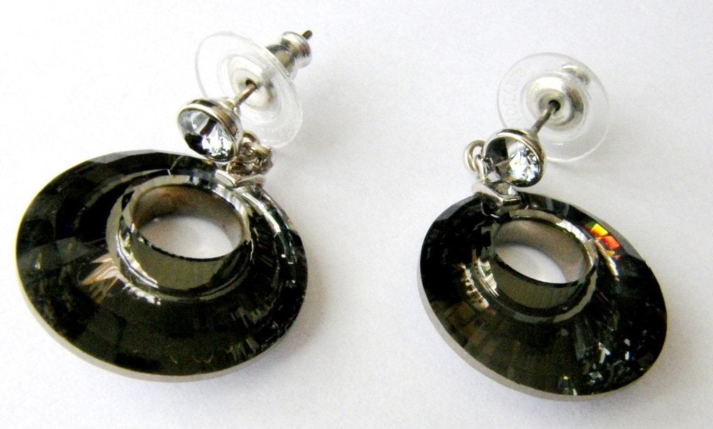 Prachtige Swarovski oorbellen nieuw en ongedragen, Origineel, Ophalen, Overige materialen, Nieuw, Knopjes of Stekers