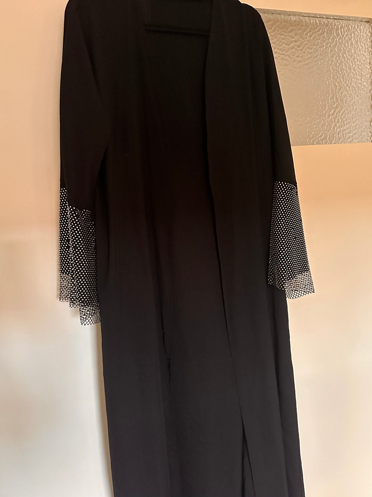 Zwarte lange vest met zilveren mouwen, Maat 38/40 (M), Zwart, Ophalen of Verzenden, Zo goed als nieuw