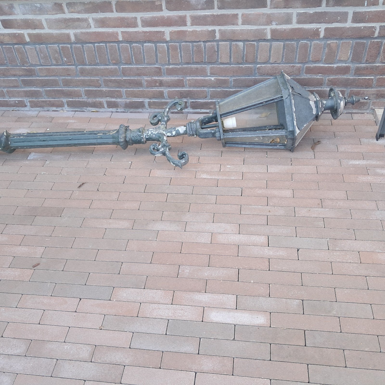 Antieke lantaarnpaal - aluminium, Ophalen of Verzenden